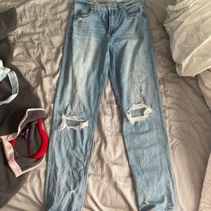 American Eagle Mom Jean size 8 Extra long
